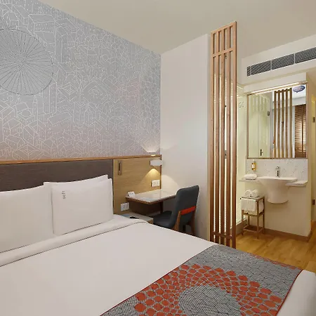 Holiday Inn Express Chennai Omr Thoraipakkam By Ihg Exterior photo