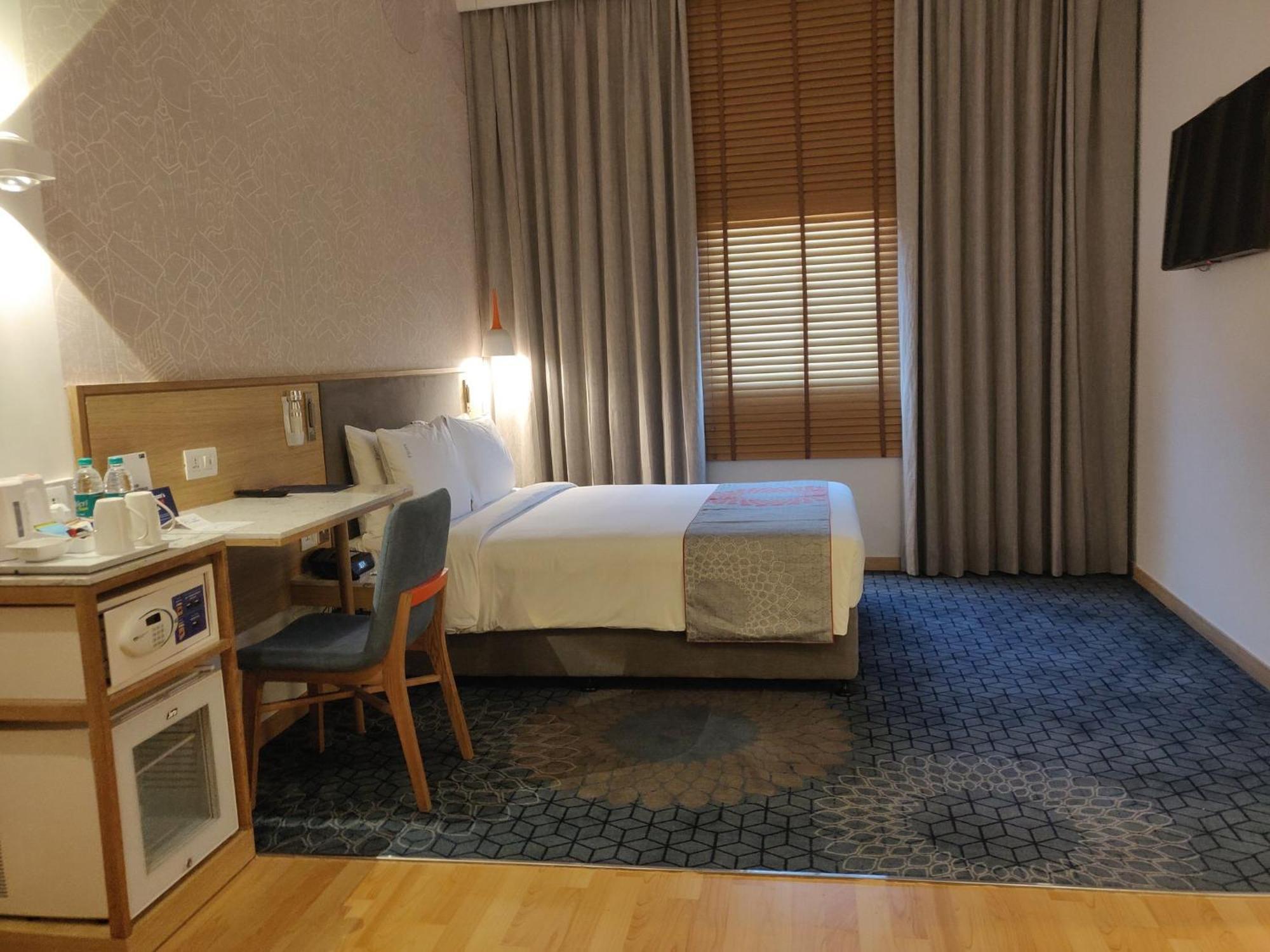 Express Omr Thoraipakkam By Ihg Hotel