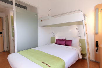 Express Omr Thoraipakkam By Ihg Hotel
